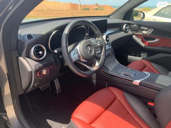 מרצדס GLC-Class קופה 4X4 GLC300E AMG הייבריד אוט' 2.0 (330 כ"ס) היברידי חשמל / בנזין 2022 למכירה בתל אביב יפו