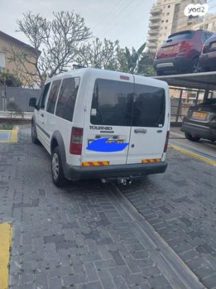 פורד טורנאו קונקט קצר S ידני דיזל 1.8 (90 כ"ס) דיזל 2008 למכירה בכפר סבא