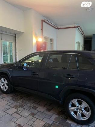 טויוטה RAV4 הייבריד E-xperience הייבריד 5 דל' אוט' 2.5 (178 כ''ס) בנזין 2020 למכירה ברחובות