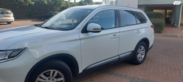 מיצובישי אאוטלנדר Instyle אוט' 7 מק' 2.0 (150 כ"ס) בנזין 2016 למכירה בנתניה