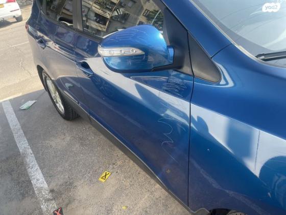 יונדאי iX35 Supreme אוט' 2.0 (163 כ''ס) בנזין 2011 למכירה בלוד