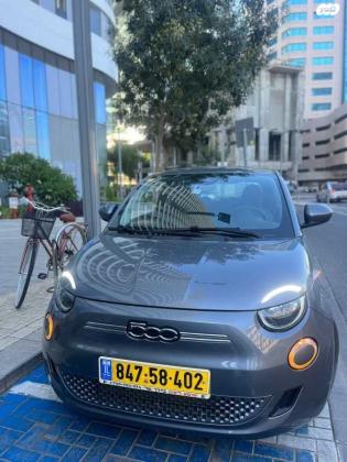 פיאט 500 Icon 3+1 אוט' הצ'בק חשמלי (118 כ"ס) חשמלי 2022 למכירה בתל אביב יפו