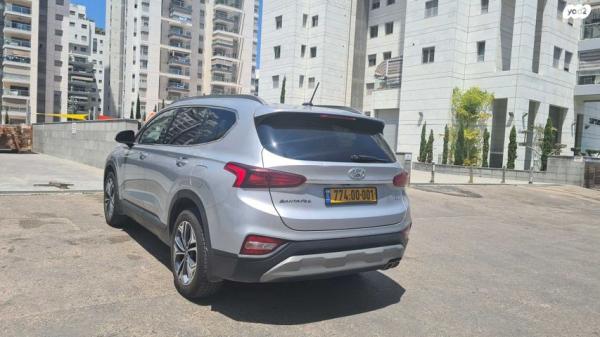 יונדאי סנטה פה Supreme אוט' דיזל 7 מק' 2.2 (200 כ''ס) דיזל 2019 למכירה בחולון