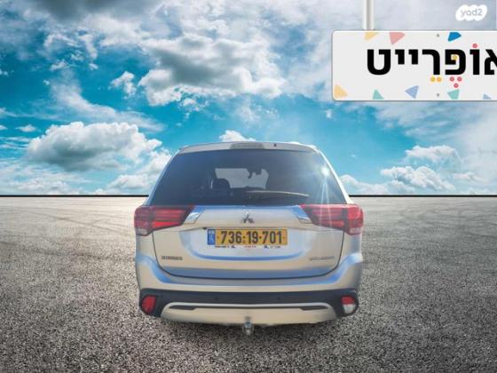מיצובישי אאוטלנדר Instyle אוט' 7 מק' 2.0 (150 כ"ס) בנזין 2019 למכירה ב