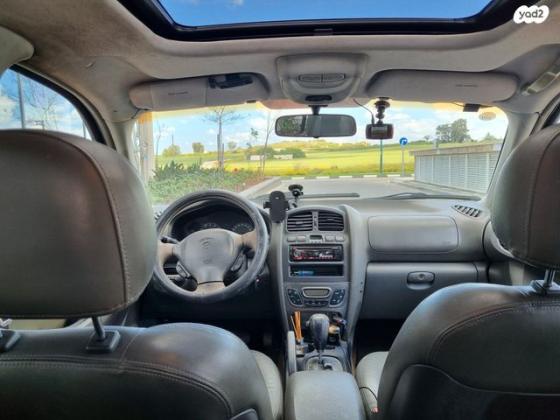 יונדאי סנטה פה 4X4 GLS אוט' בנזין 5 מק' 2.7 (170 כ''ס) בנזין 2004 למכירה ברחובות