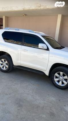 טויוטה לנד קרוזר קצר 4X4 Luxury אוט' דיזל 2.8 (177 כ"ס) דיזל 2016 למכירה באכסאל