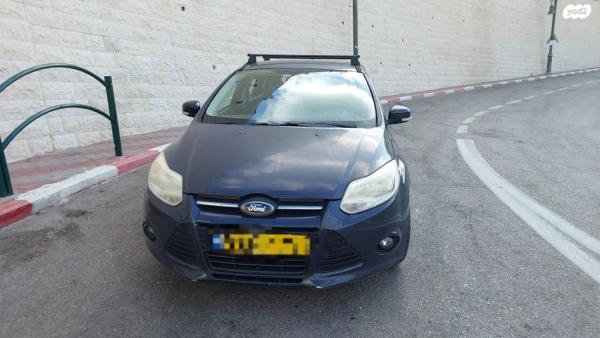 פורד פוקוס Trend הצ'בק אוט' 1.6 (125 כ''ס) בנזין 2012 למכירה בחורפיש