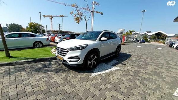 יונדאי טוסון Supreme אוט' בנזין 2.0 (155 כ''ס) בנזין 2017 למכירה בראשון לציון