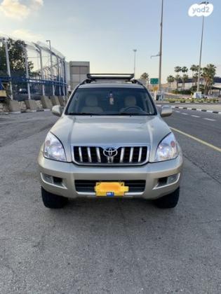 טויוטה לנד קרוזר קצר 4X4 Premium אוט' דיזל 3.0 (173 כ''ס) דיזל 2006 למכירה בטירת כרמל
