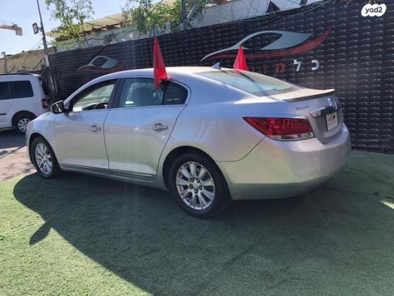 ביואיק לה קרוס CX אוט' 2.4 (182 כ"ס) בנזין 2011 למכירה בפתח תקווה