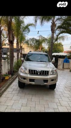 טויוטה לנד קרוזר ארוך 4X4 STD אוט' דיזל 8 מק' 3.0 (173 כ''ס) דיזל 2008 למכירה בחדרה