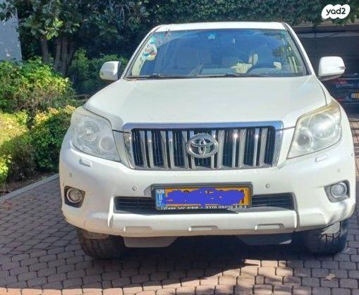 טויוטה לנד קרוזר קצר 4X4 Select אוט' דיזל 3.0 (173 כ''ס) דיזל 2010 למכירה בפארק תעשיות עמק חפר