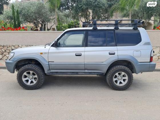 טויוטה לנד קרוזר פרדו ארוך 4X4 Luxury אוט' דיזל 8 מק' 3.0 (163 כ''ס) דיזל 2002 למכירה בשפרעם