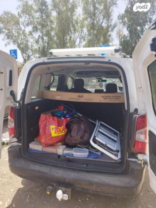 סיטרואן ברלינגו דור 3 (2018 ואילך) N1 Shine PK קומבי אוט' דיזל 5 מק' 1.5 (130 כ''ס) דיזל 2022 למכירה בחולון