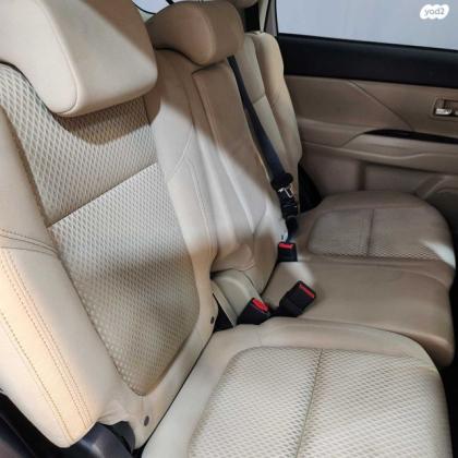 מיצובישי אאוטלנדר Intense אוט' 7 מק' 2.0 (150 כ"ס) בנזין 2019 למכירה בראשון לציון