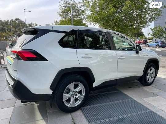 טויוטה RAV4 הייבריד E-volve הייבריד אוט' 2.5 (178 כ''ס) בנזין 2019 למכירה בנתניה