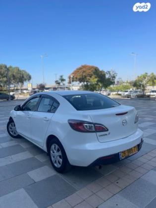 מאזדה i Active סדאן אוט' 1.6 (105 כ''ס) בנזין 2010 למכירה בחולון