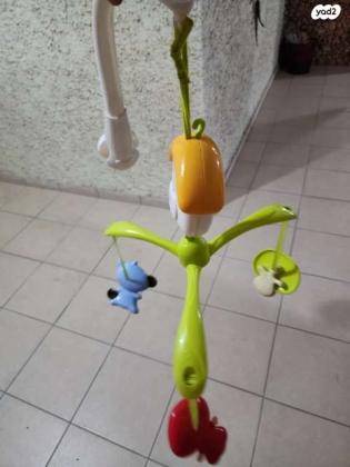 מובייל קלאסי למיטה מבית טייני