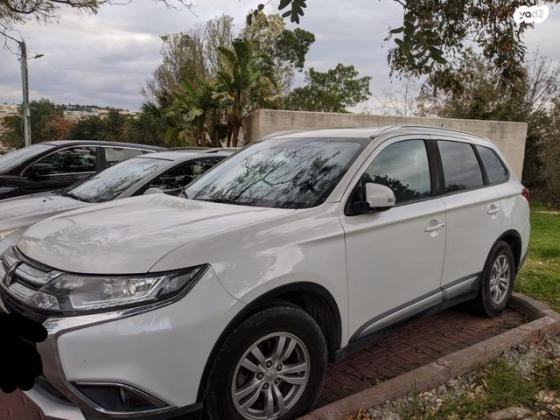 מיצובישי אאוטלנדר Instyle אוט' 7 מק' 2.0 (150 כ"ס) בנזין 2016 למכירה במודיעין מכבים רעות