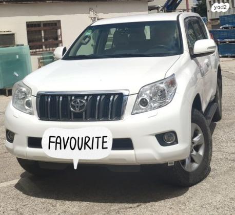 טויוטה לנד קרוזר ארוך 4X4 Select AC אוט' דיזל 7 מק' 3.0 (190 כ''ס) דיזל 2013 למכירה בחולון