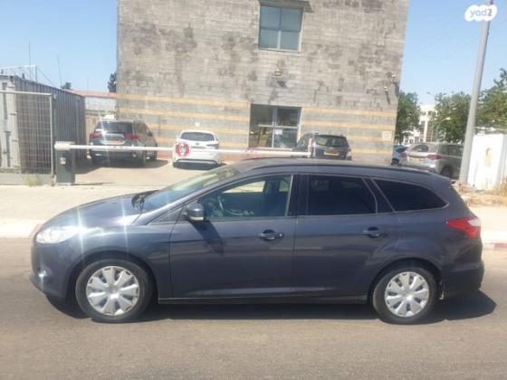 פורד פוקוס Trend סטיישן אוט' 1.6 (125 כ''ס) בנזין 2012 למכירה בנתניה