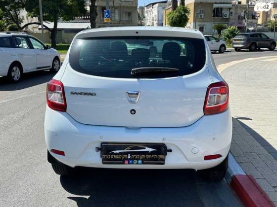 דאצ'יה סנדרו Laureate ידני טורבו בנזין 1.1 (75 כ''ס) בנזין 2016 למכירה בתל אביב יפו