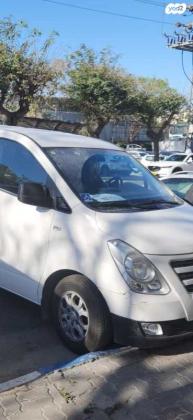 יונדאי i800 GL CRDI סגור אוט' דיזל 2.5 (170 כ''ס) דיזל 2017 למכירה בראש העין