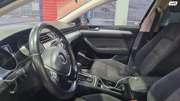 פולקסווגן פאסאט Comfort אוט' 1.4 (150 כ''ס) בנזין 2016 למכירה בפתח תקווה