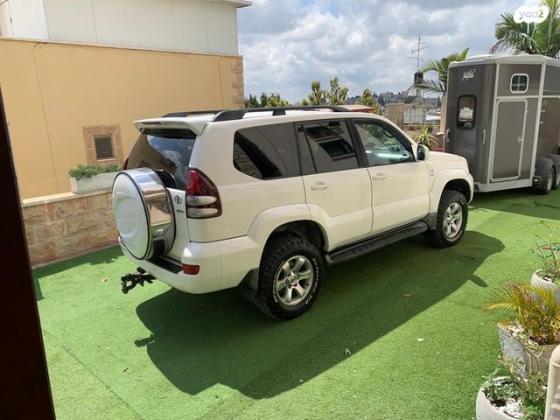 טויוטה לנד קרוזר ארוך 4X4 STD אוט' דיזל 8 מק' 3.0 (173 כ''ס) דיזל 2008 למכירה בבאקה אל ע'רביה