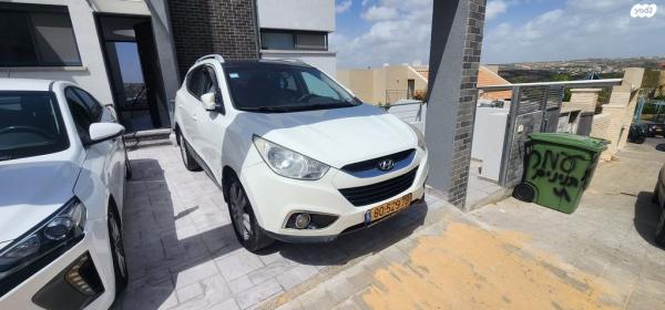 יונדאי iX35 4X4 Elite אוט' דיזל 2.0 (184 כ''ס) דיזל 2012 למכירה בפתח תקווה