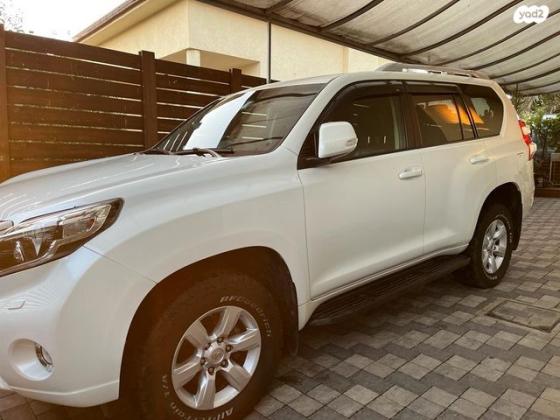 טויוטה לנד קרוזר ארוך 4X4 Luxury אוט' דיזל 7 מק' 2.8 (177 כ"ס) דיזל 2017 למכירה באביגדור