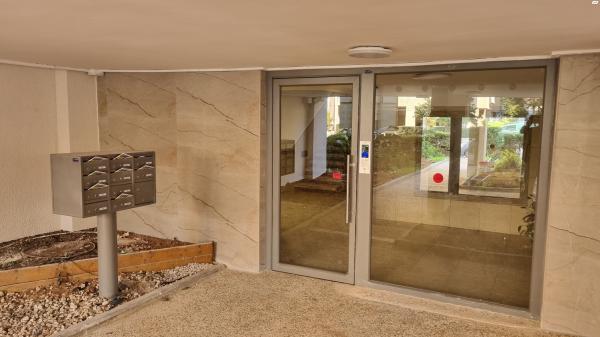 היבנר 23 (כפר גנים א)