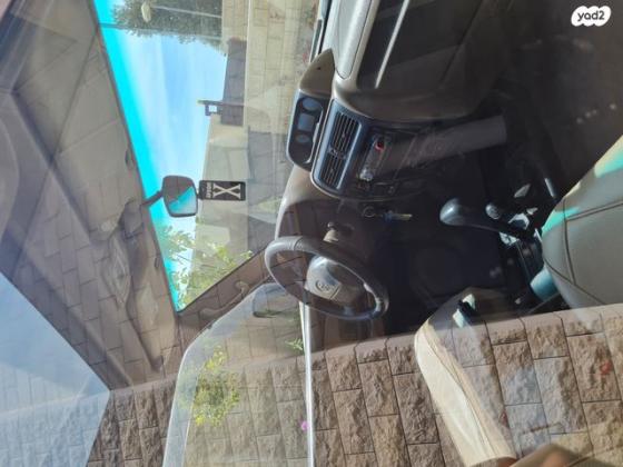 טויוטה לנד קרוזר פרדו ארוך 4X4 Luxury אוט' דיזל 8 מק' 3.0 (163 כ''ס) דיזל 2002 למכירה בנצרת