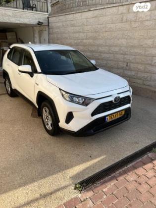טויוטה RAV4 הייבריד E-volve הייבריד אוט' 2.5 (178 כ''ס) בנזין 2019 למכירה בתל אביב יפו