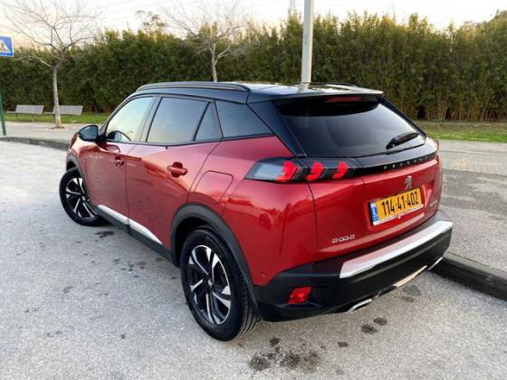 פיג'ו 2008 GT Line אוט' 1.2 (130 כ"ס) בנזין 2020 למכירה בפתח תקווה