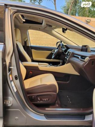 לקסוס RX300 4X4 Luxury אוט' 2.0 (238 כ''ס) בנזין 2019 למכירה בירושלים