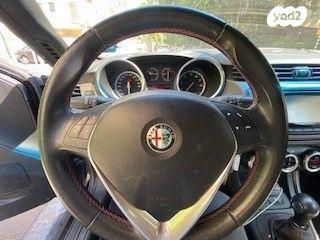 אלפא רומיאו ג'ולייטה Turismo רובוטית 1.4 (170 כ''ס) בנזין 2016 למכירה בתל אביב יפו