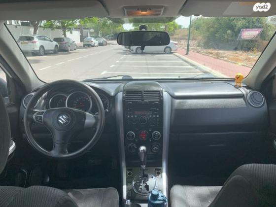 סוזוקי גרנד ויטרה 4X4 JLX-E אוט' 3 דל' 2.4 (166 כ''ס) בנזין 2011 למכירה ברחובות