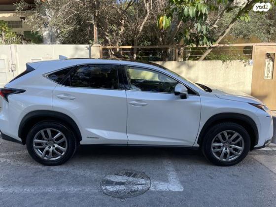 לקסוס NX 4X4 NX300H Premium הייבריד אוט' 2.5 (155 כ''ס) בנזין 2017 למכירה בתל אביב יפו