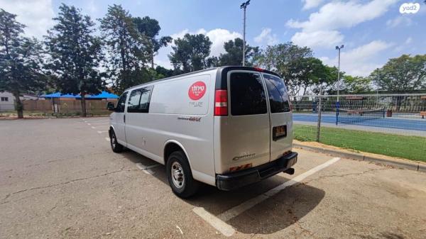 שברולט סוואנה ארוך סגור אוט' דיזל 3 מק' 6.6 (240 כ"ס) טורבו דיזל 2016 למכירה בפתח תקווה