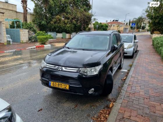 מיצובישי אאוטלנדר 4X4 Elite אוט' 7 מק' 2.0 (150 כ''ס) [2012-2015] בנזין 2013 למכירה באלקנה