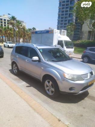 מיצובישי אאוטלנדר 4X4 Sport אוט' 7 מק' 2.4 (170 כ''ס) בנזין 2008 למכירה בנתניה