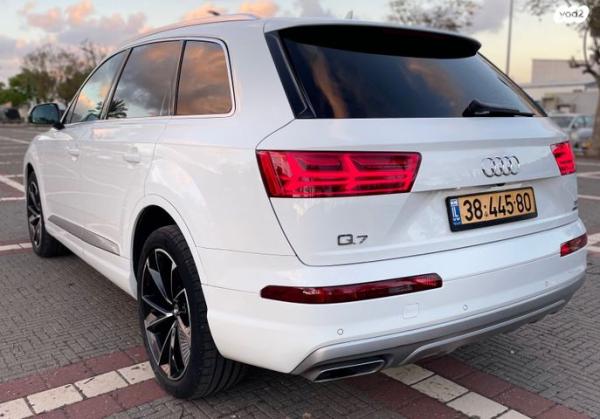 אאודי Q7 4X4 אוט' דיזל 5 מק' 3.0 (218 כ''ס) דיזל 2017 למכירה בגן יבנה