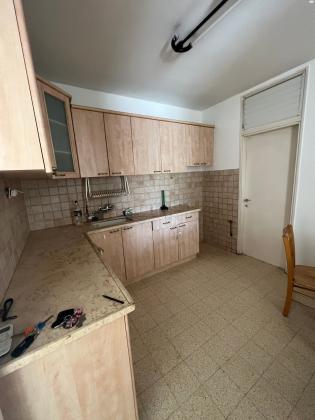 יונה צבי פיינשטיין 17 (מישור הנוף)