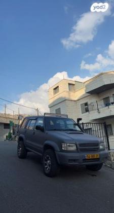 איסוזו טרופר ארוך 4X4 S אוט' דיזל 3.0 (159 כ''ס) דיזל 2002 למכירה בדייר אל אסד