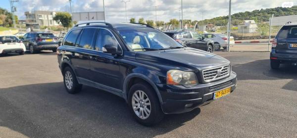 וולוו XC90 4X4 Executive אוט' 7 מק' 3.2 (238 כ''ס) בנזין 2009 למכירה בחיפה