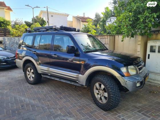 מיצובישי פג'רו ארוך 4X4 GLX אוט' דיזל 7 מק' 3.2 (165 כ''ס) דיזל 2002 למכירה בנס ציונה