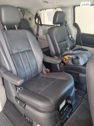 קרייזלר גראנד וויאג'ר Touring אוט' 7 מק' 3.8 (193 כ"ס) בנזין 2010 למכירה בקרית אתא