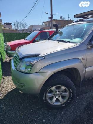 טויוטה לנד קרוזר קצר 4X4 Premium אוט' דיזל 3.0 (173 כ''ס) דיזל 2005 למכירה בבוקעתא