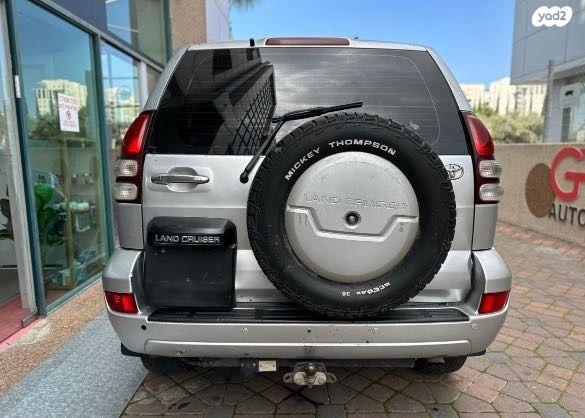 טויוטה לנד קרוזר קצר 4X4 Select אוט' דיזל 3.0 (173 כ''ס) דיזל 2009 למכירה בראשון לציון